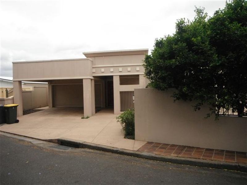 34 Mikado Street, Hamilton QLD 4007