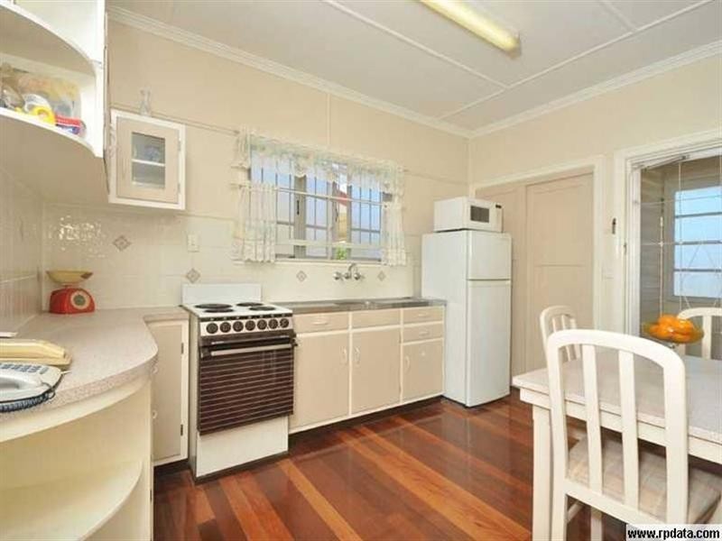 15 O’Sullivan Street, Hendra QLD 4011