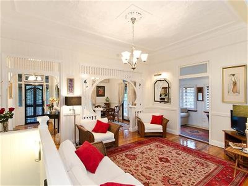 56 Allen Street, Hamilton QLD 4007