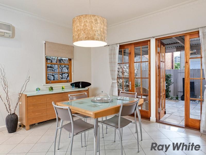 70 Kennigo Street, Spring Hill QLD 4000