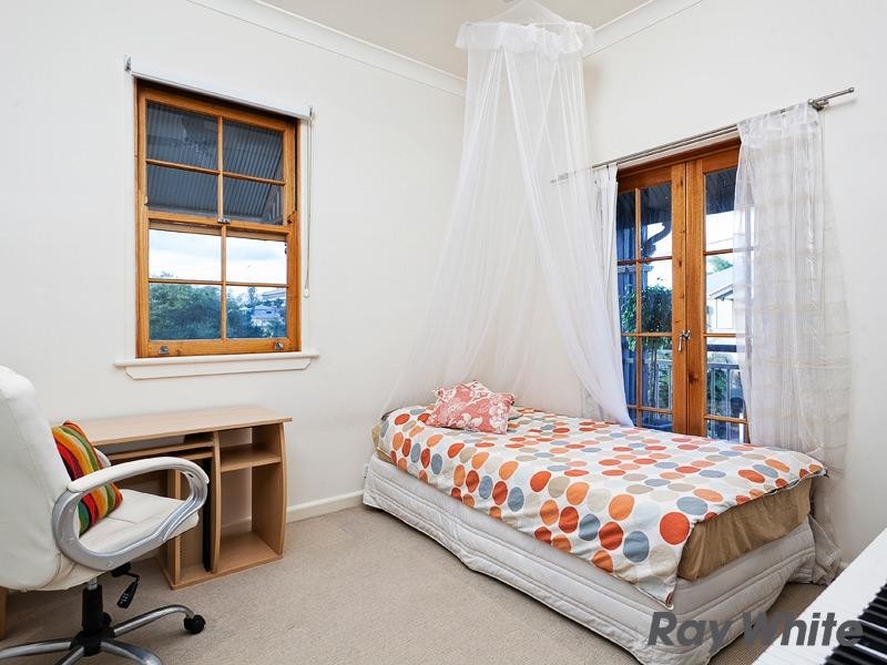 70 Kennigo Street, Spring Hill QLD 4000