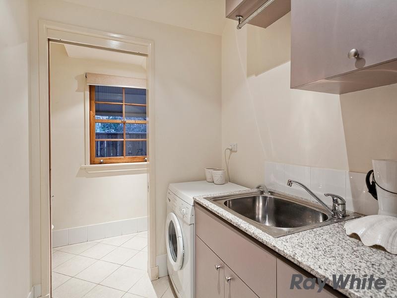 70 Kennigo Street, Spring Hill QLD 4000