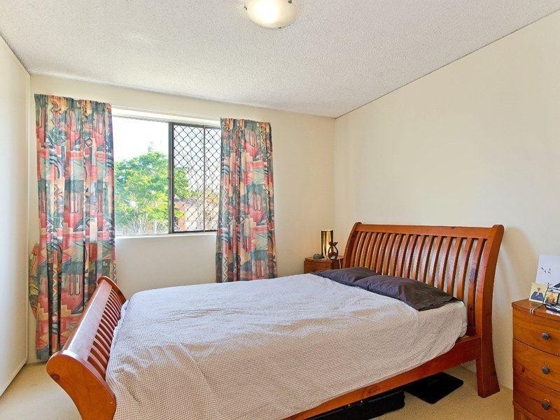 2/80 Beatrice Terrace, Ascot QLD 4007