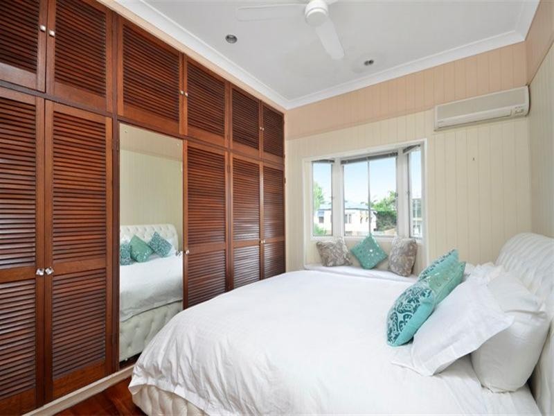 5 Harding Street, Hendra QLD 4011