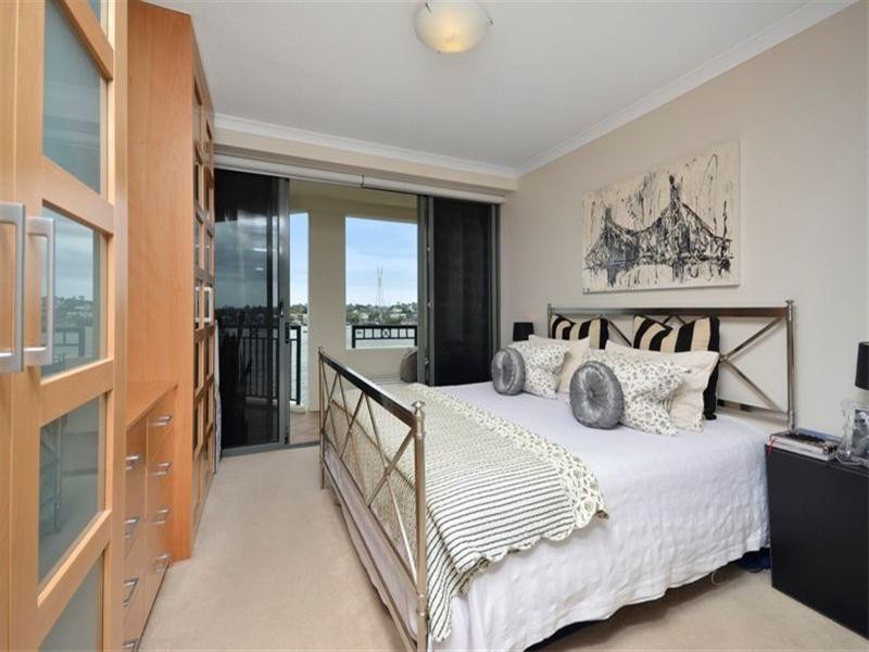 Unit 505/45C Newstead Terrace, Newstead QLD 4006