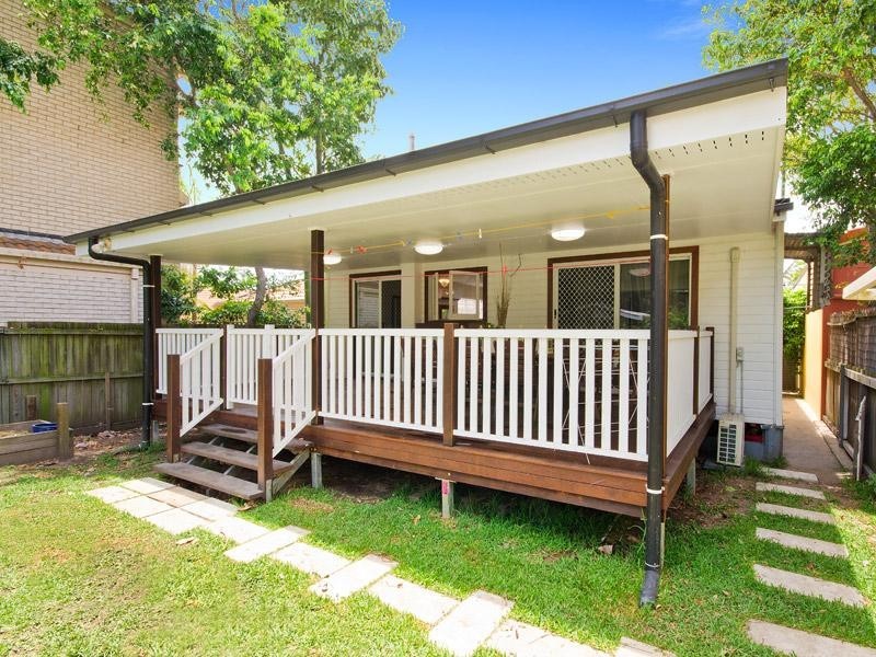 18 Buxton Street, Ascot QLD 4007