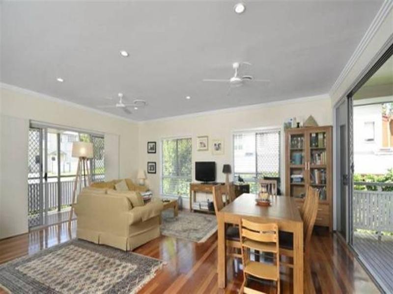 66 Daphne Street, Grange QLD 4051