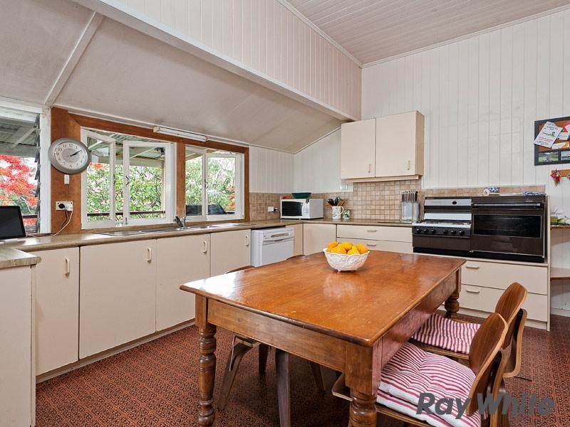 17 Consort Street, Grange QLD 4051