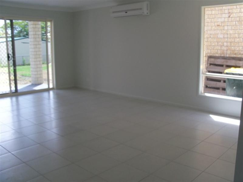 37 Paradise Street, Banyo QLD 4014