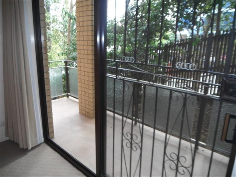 3/24a Crescent Road, Hamilton QLD 4007