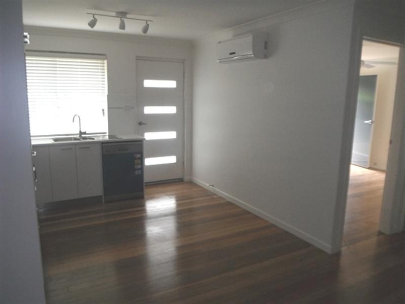 8/14 Parkham Avenue, Wavell Heights QLD 4012