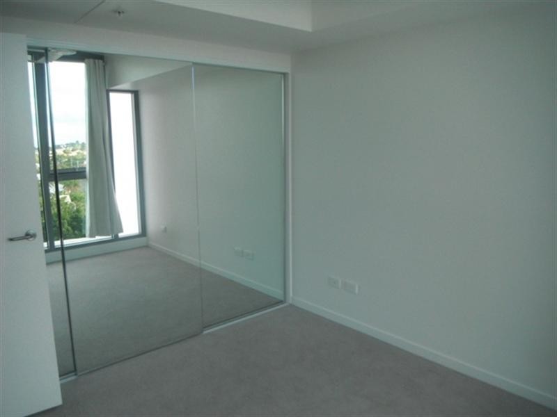 20804/8 Hercules Street, Hamilton QLD 4007