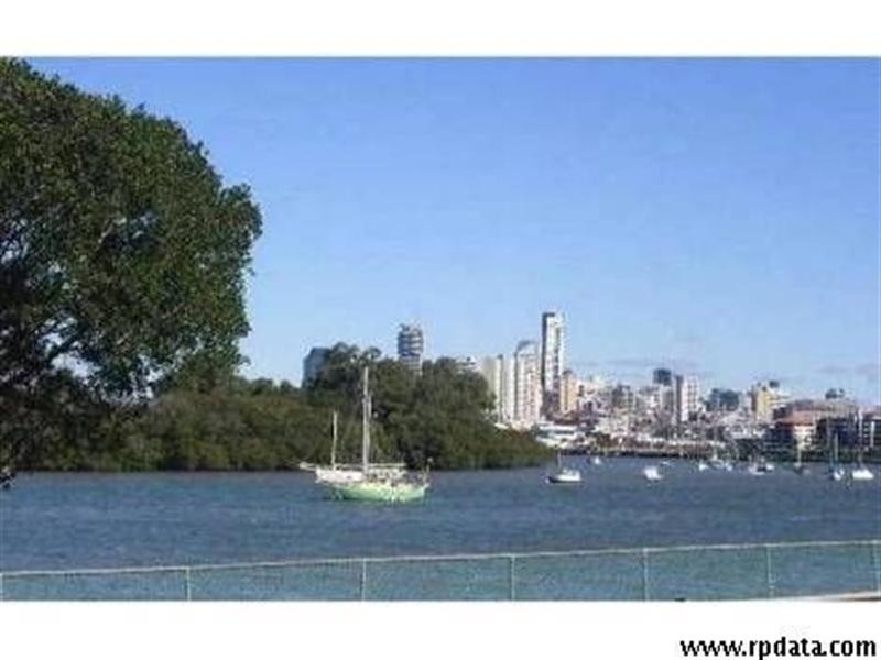 7/256 Kingsford Smith Drive, Hamilton QLD 4007