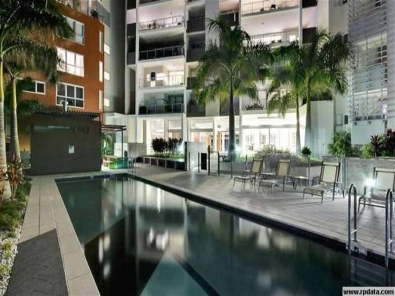 110/37 Harbour Road, Hamilton QLD 4007