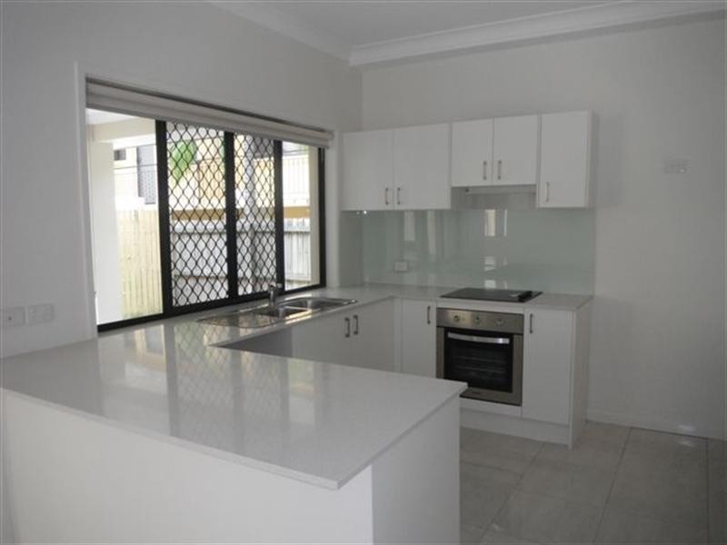 2/17 Wongara Street, Clayfield QLD 4011