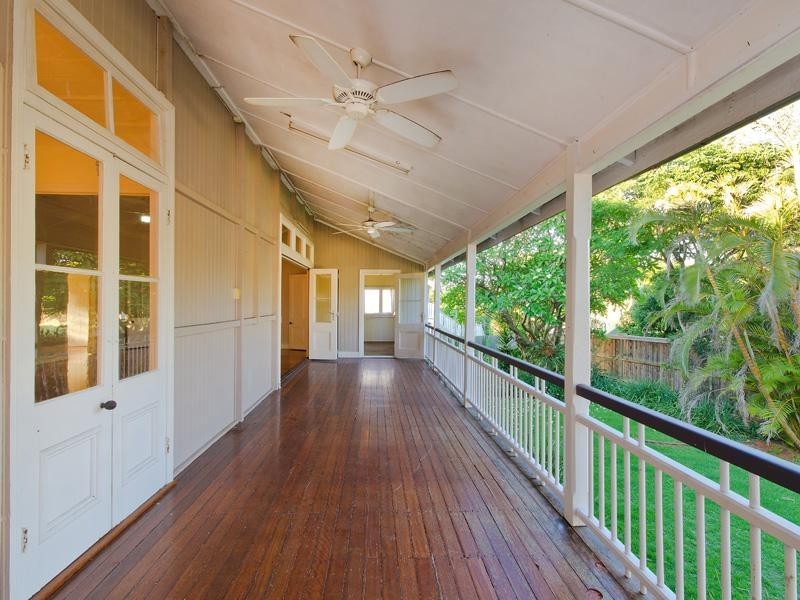 8 Keith Street, Clayfield QLD 4011