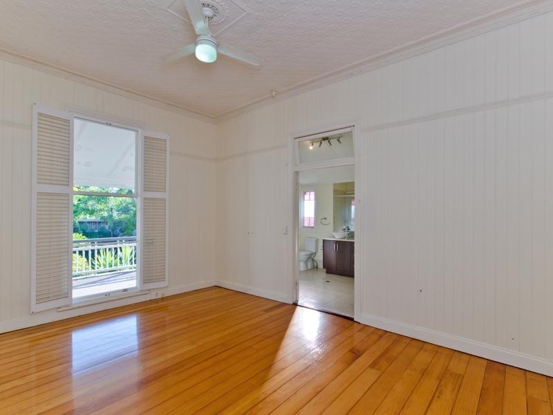 8 Keith Street, Clayfield QLD 4011