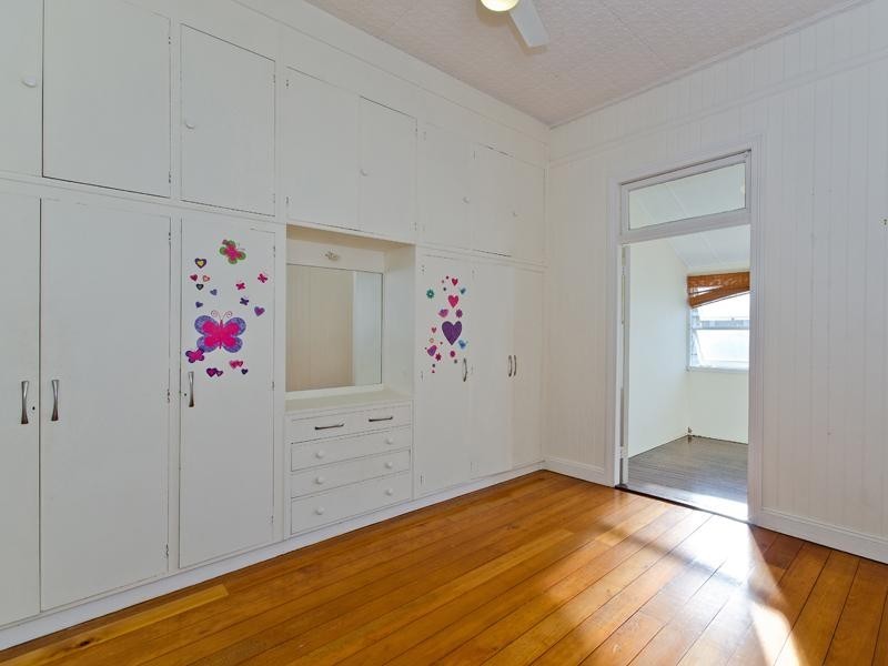 8 Keith Street, Clayfield QLD 4011