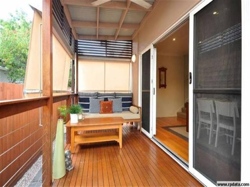 1/30 Hedley Avenue, Nundah QLD 4012