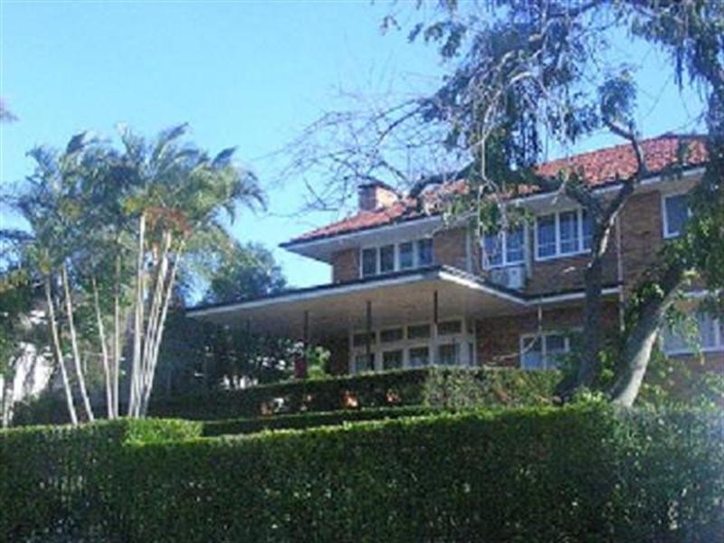 19 Circe Street, Hamilton QLD 4007