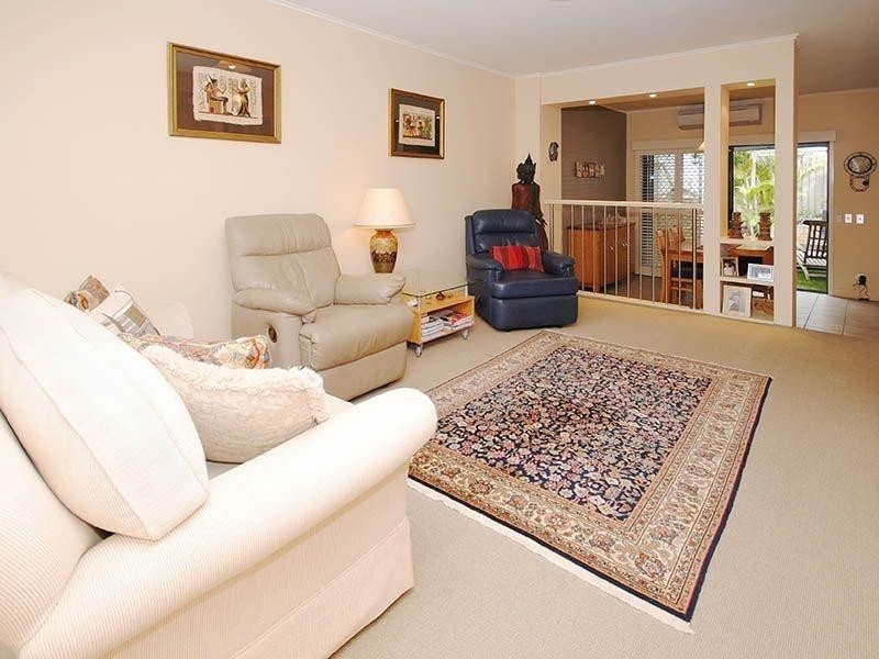 9/63 Mark Street, New Farm QLD 4005