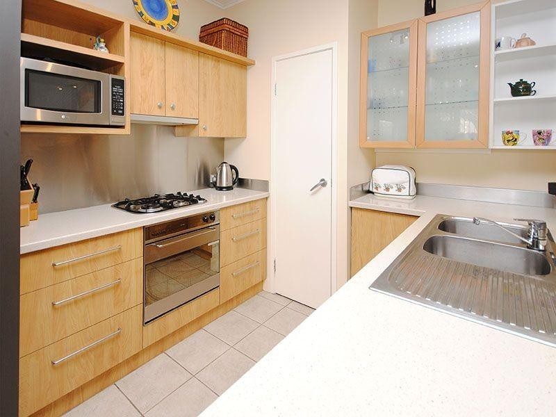 9/63 Mark Street, New Farm QLD 4005