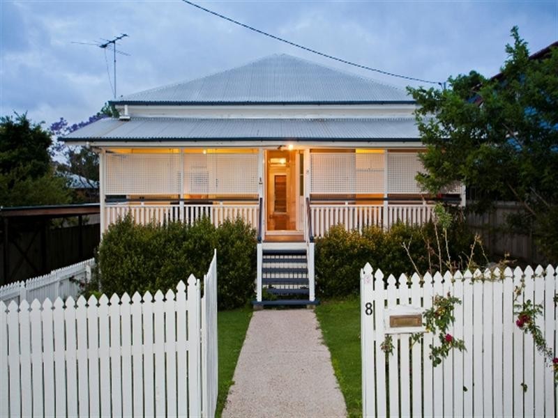 8 Willmington Street, Wooloowin QLD 4030