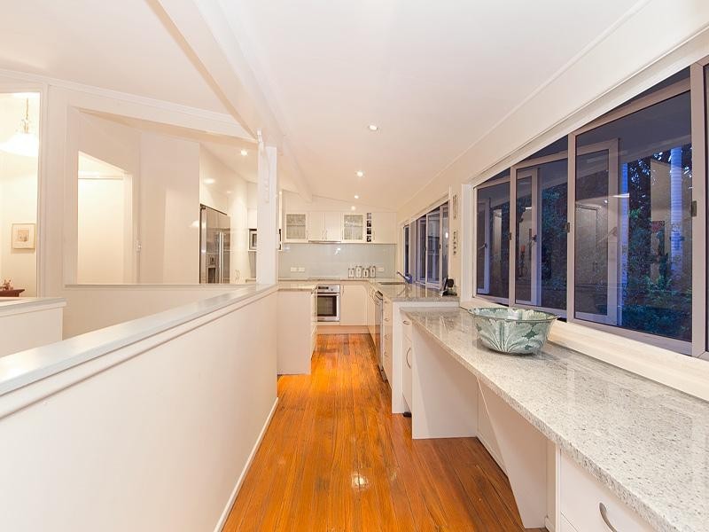 30 Reeve Street, Clayfield QLD 4011