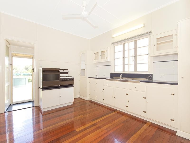 7 Conquest Street, Hendra QLD 4011