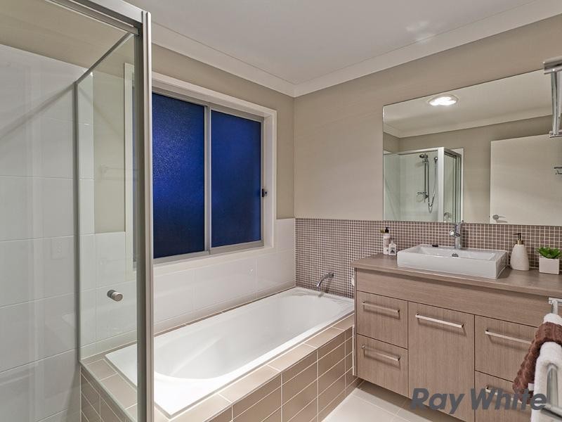 35 Maggs Street, Wavell Heights QLD 4012