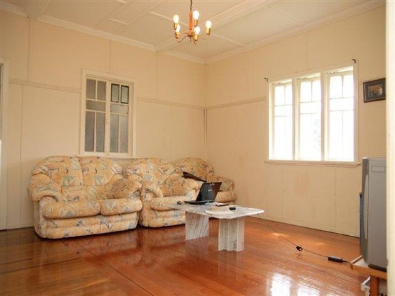 16 Gadara Street, Hendra QLD 4011