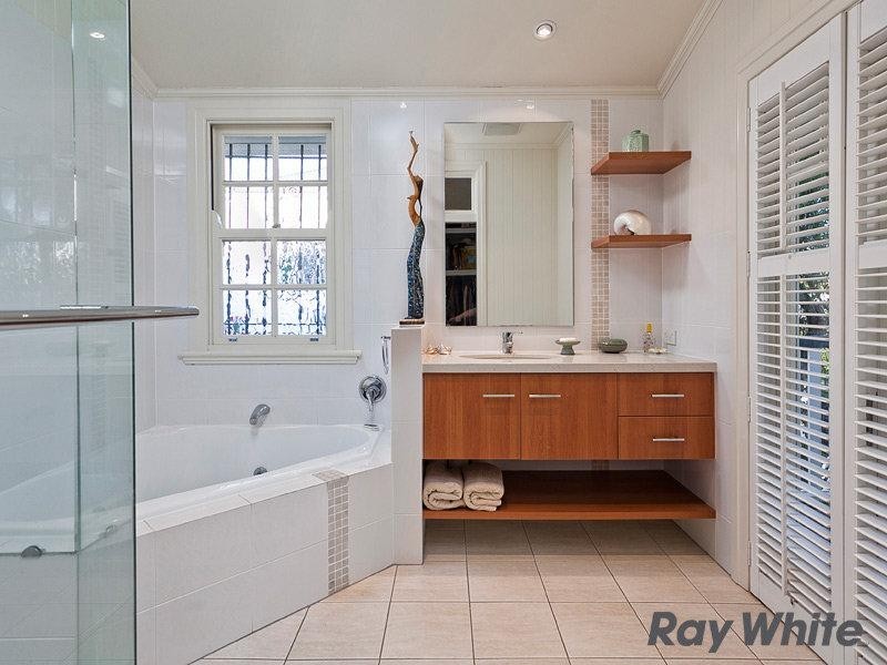 58 Angliss Street, Wilston QLD 4051