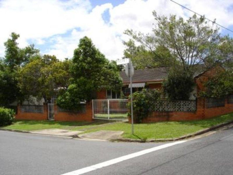 28 Phelan Street, Clayfield QLD 4011