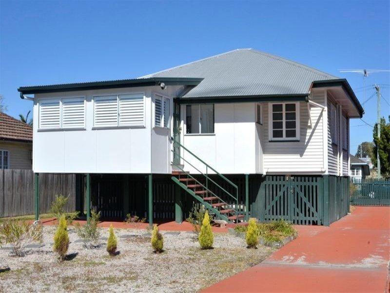 54 Day Road, Northgate QLD 4013