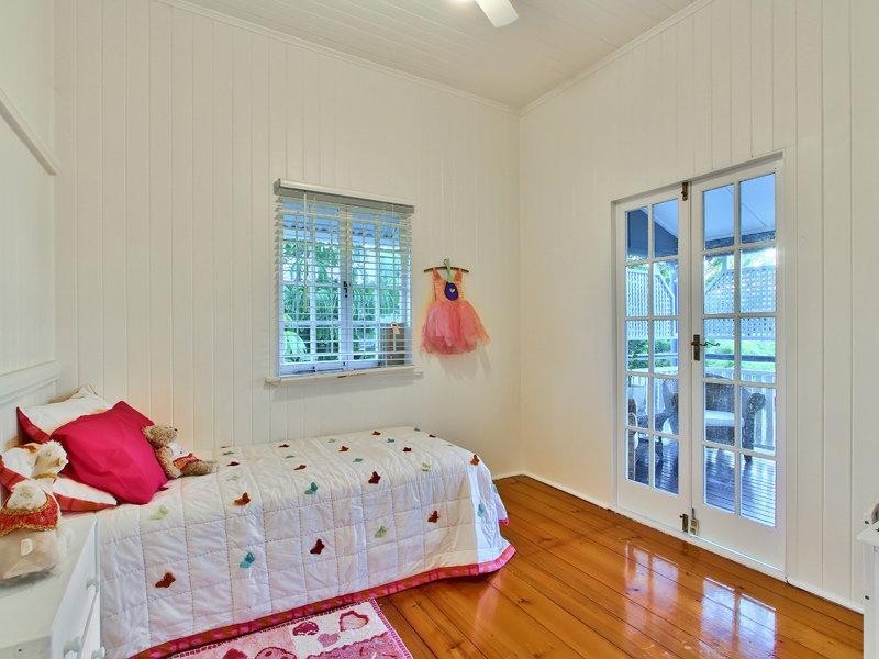 79 Jean Street, Grange QLD 4051