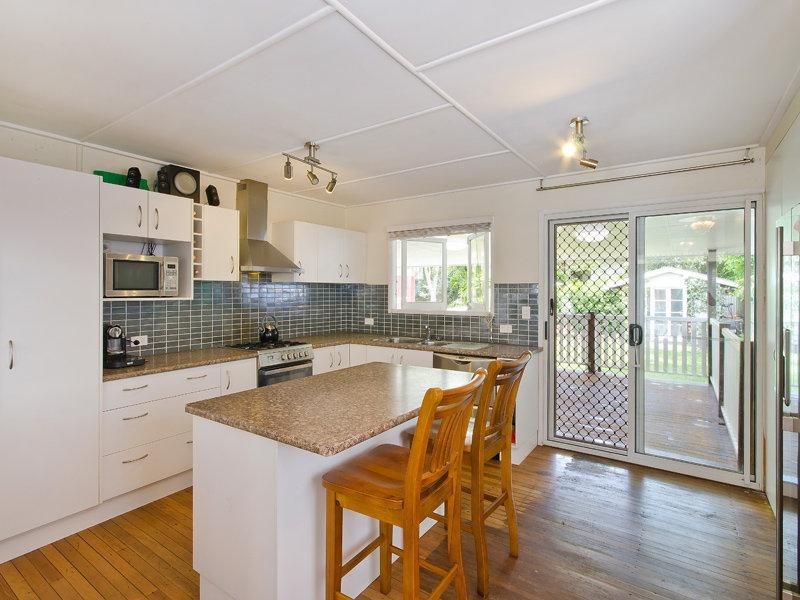 18 Buxton Street, Ascot QLD 4007