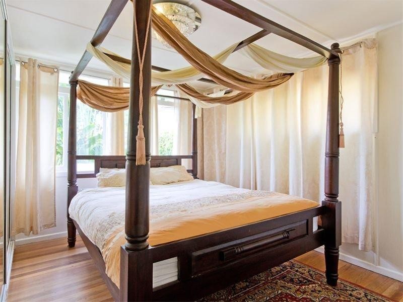 18 Buxton Street, Ascot QLD 4007