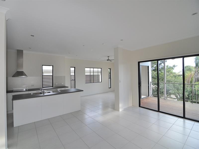 314 Rode Road, Wavell Heights QLD 4012