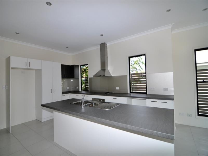 314 Rode Road, Wavell Heights QLD 4012