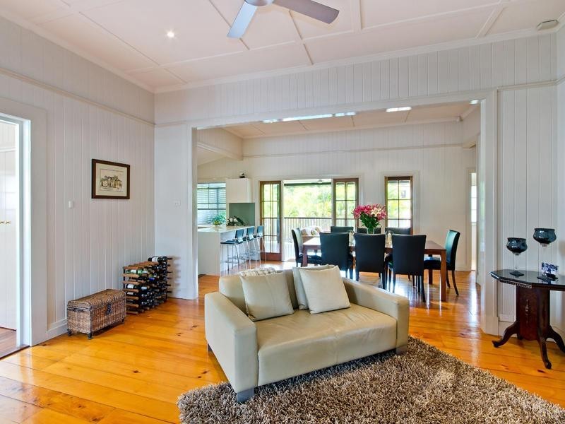 6 Alexandra Road, Ascot QLD 4007