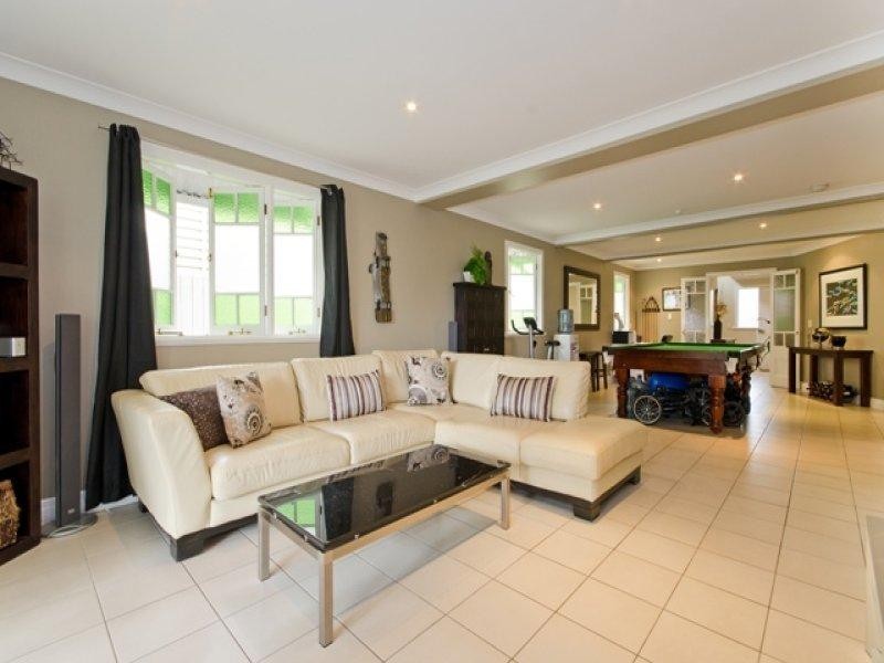 18 Gordon Street, Hendra QLD 4011