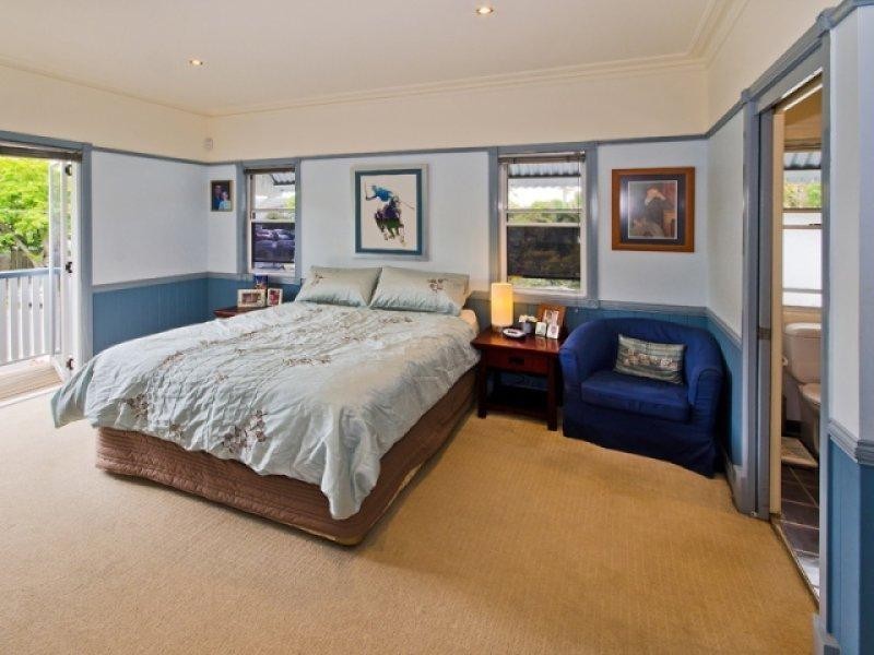 24 Mawarra Street, Albion QLD 4010