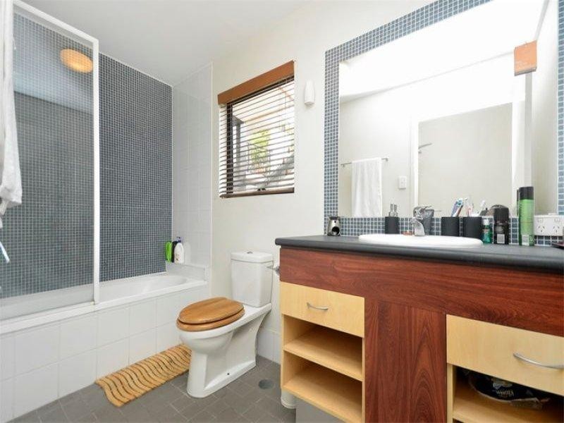 1/41 Rossiter Parade, Hamilton QLD 4007