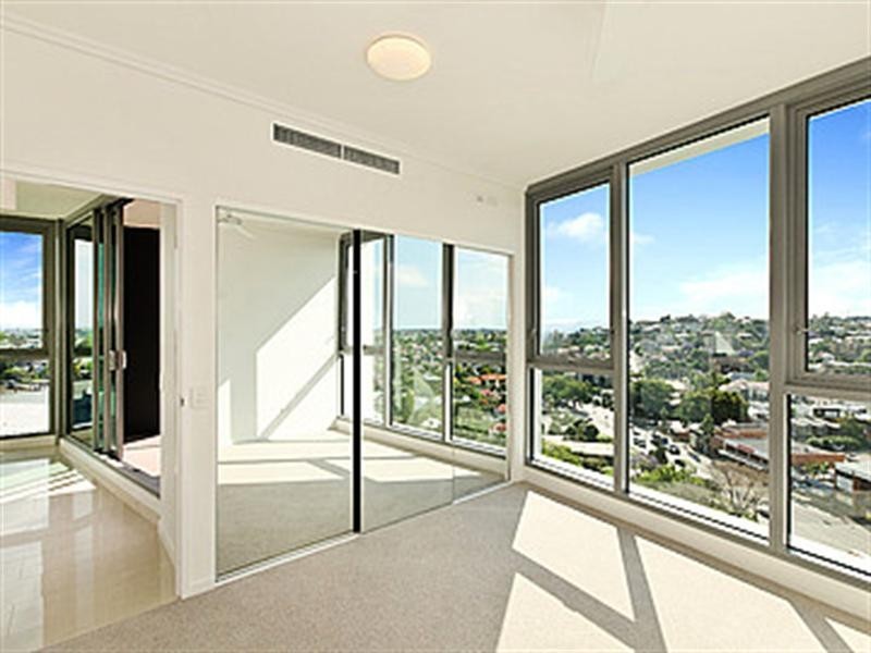 11512/8 Harbour Road, Hamilton QLD 4007