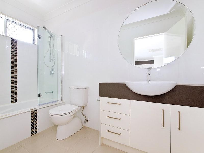2/19 Riverton Street, Clayfield QLD 4011