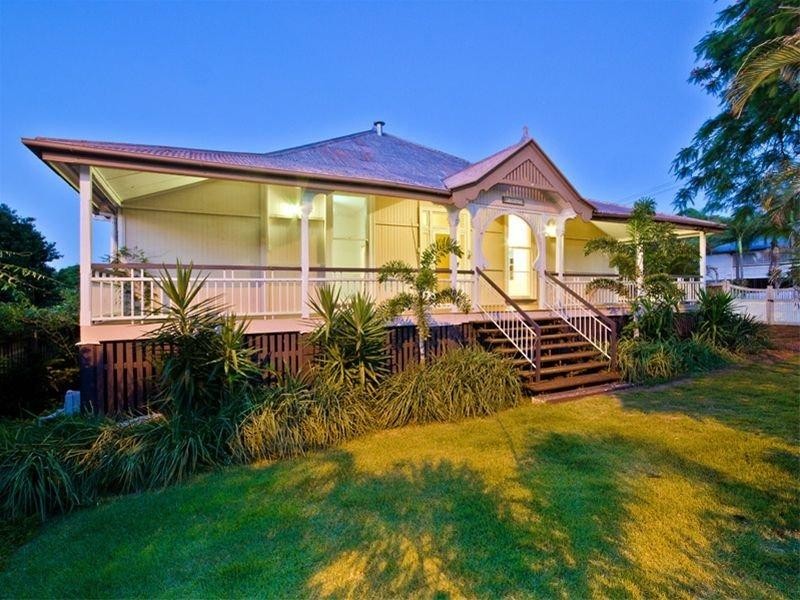 8 Keith Street, Clayfield QLD 4011