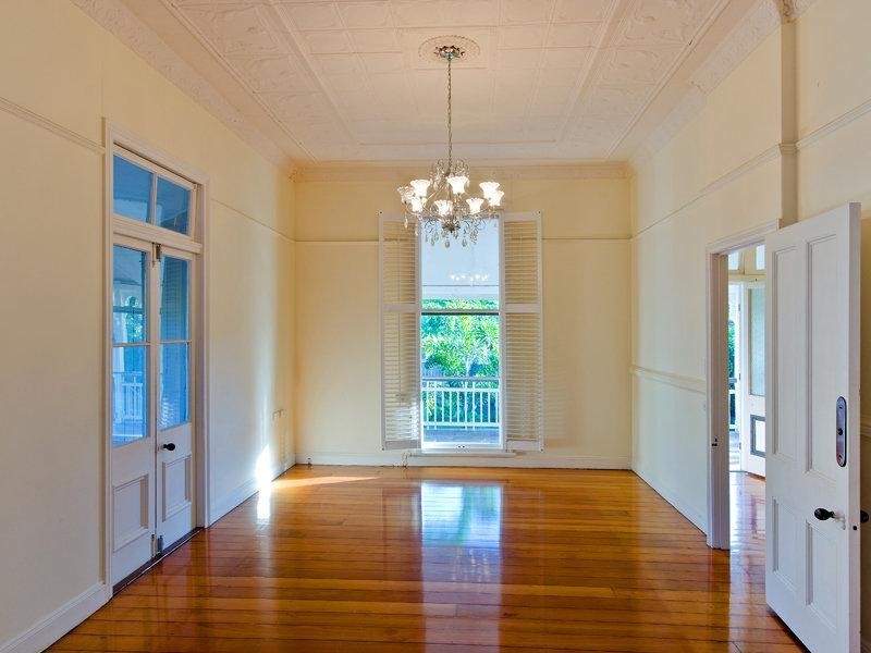 8 Keith Street, Clayfield QLD 4011