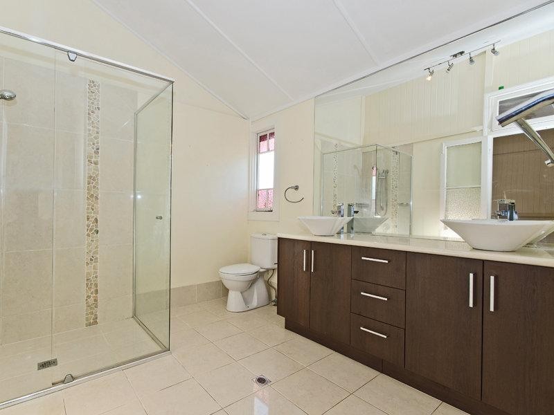 8 Keith Street, Clayfield QLD 4011