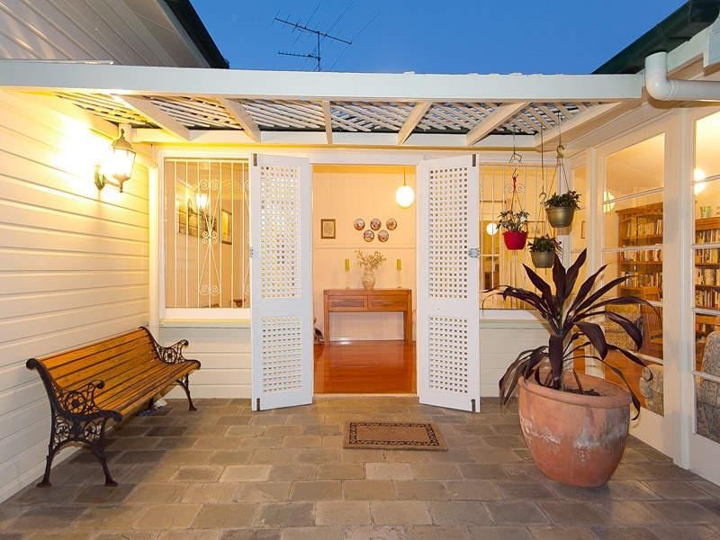 30 Reeve Street, Clayfield QLD 4011