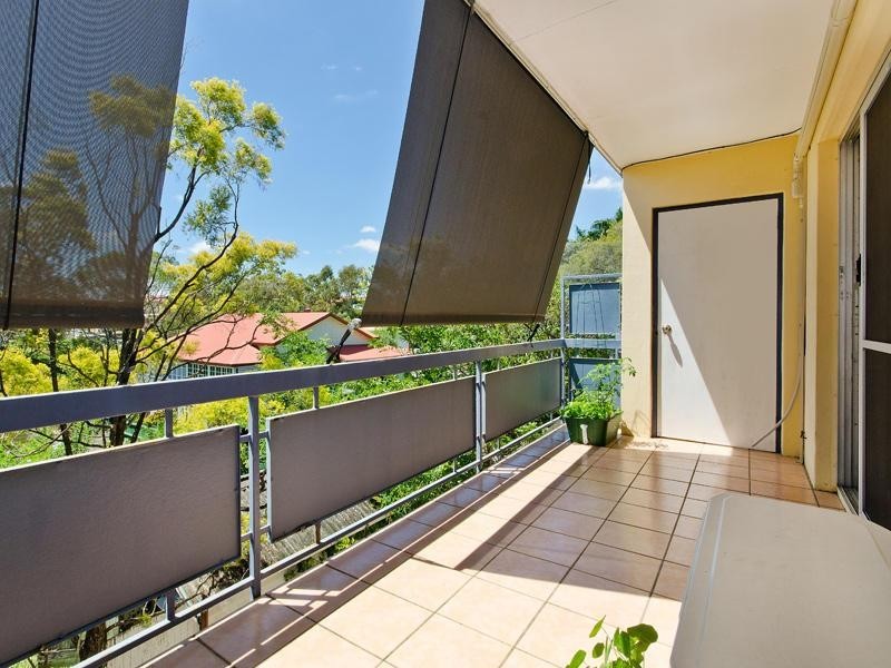 4/8 Olive Street, Nundah QLD 4012